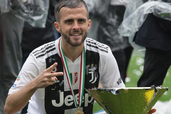 Image สื่อเผย Miralem Pjanic ใกล้บรรลุข้อตกลงในการเข้าร่วมบาร์เซโลนา