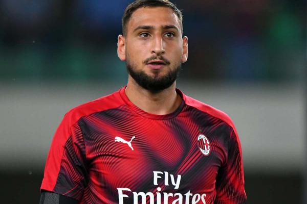 Image เปแอสเซ เหล่ตามอง Gianluigi Donnarumma เฝ้าเสา