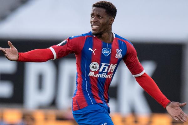 Image Roy Hodgson เชื่อ Wilfried Zaha จะยังอยู่กับสโมสรต่อไป