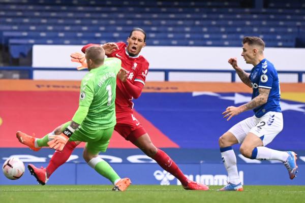 Image Peter Crouch เชื่อ Pickford คงเสียใจไม่น้อยที่ทำ Virgil van Dijk เจ็บ