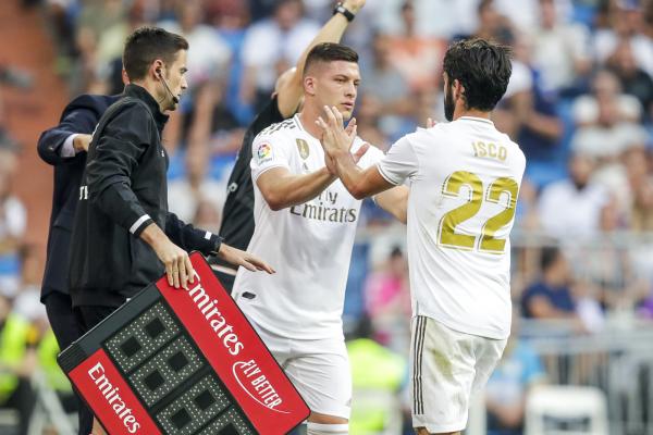 Image ราชันชุดขาวยันยื้อ Jovic, Isco และ Marcelo อยู่กับทีมต่อ