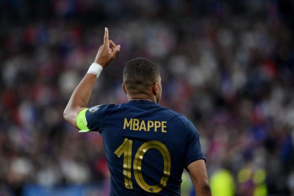 Image เปแอสเซพร้อมรั้งทุกทางให้ Mbappe อยู่เกินปี 2024